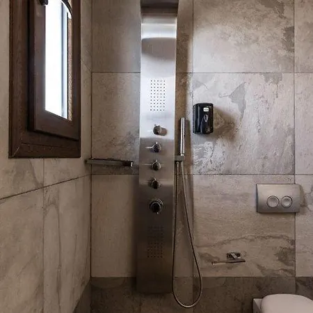 Hotel Gardelli Art